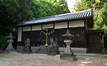 http://upload.wikimedia.org/wikipedia/commons/thumb/b/b6/Sanuki_Jinja_Haiden.jpg/220px-Sanuki_Jinja_Haiden.jpg