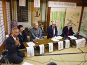 http://taketori.koiyk.com/P1020525(1).JPG