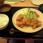 オリンピア食堂 - 料理写真:唐揚げ定食